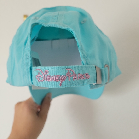Disney Vacation Mode Hat - Picture 5 of 7